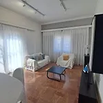 Adriani Apts *