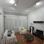Adriani Apts Apartman *
