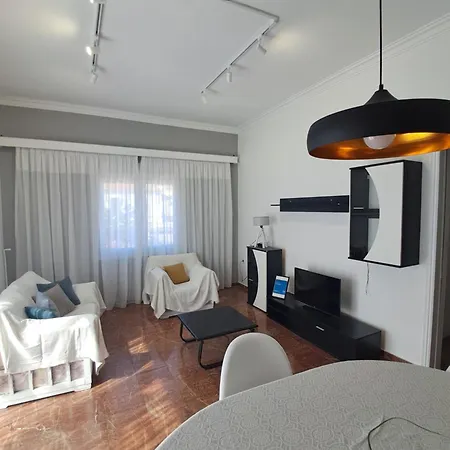 Lejlighed Adriani Apts