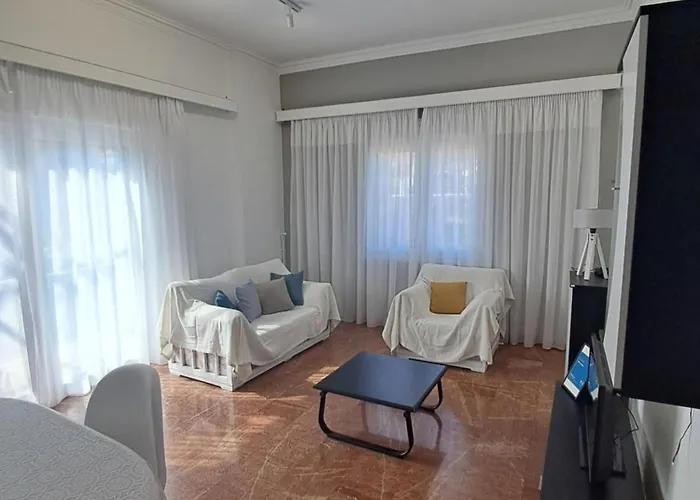 Adriani Apts *